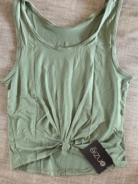 Onzie Sage Green Knot Yoga Crop Top, one size fits all, NWT